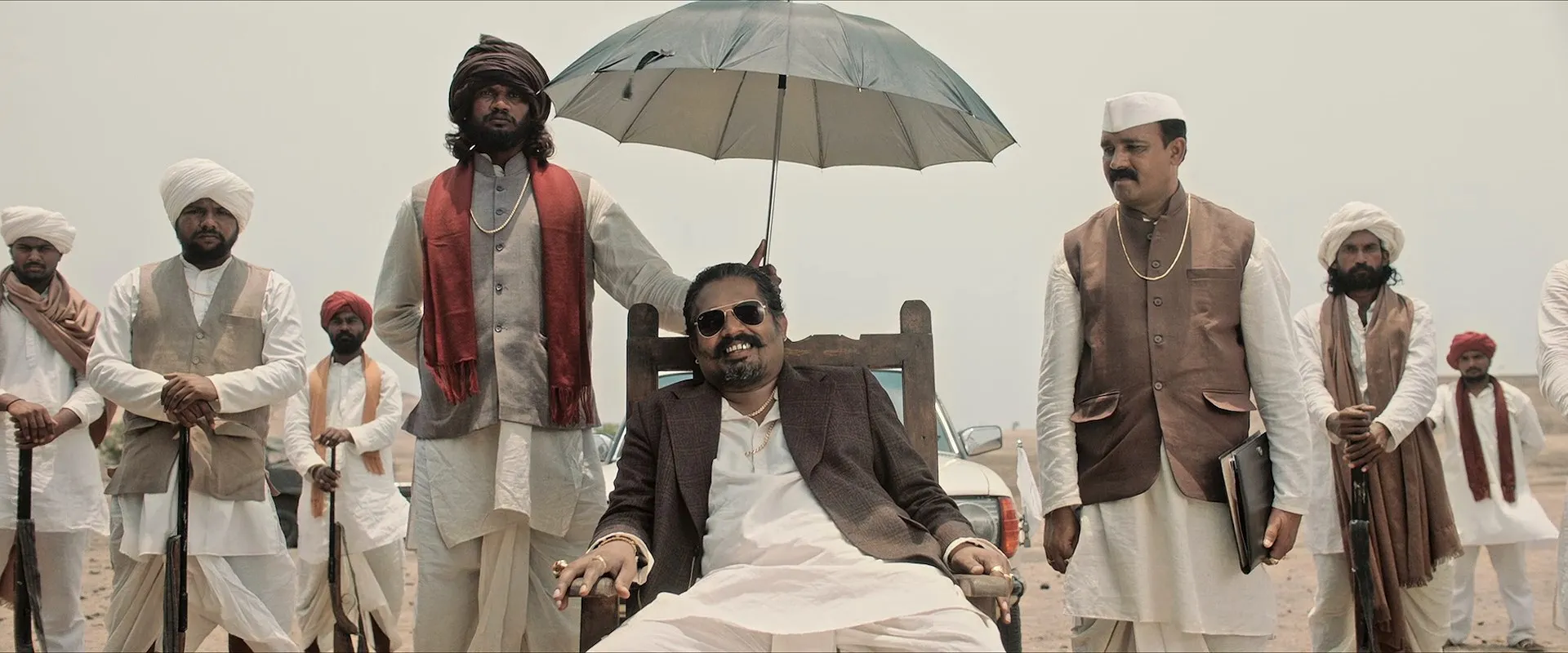 Avane Srimannarayana 2019 (Hindi (Voice Over) – Kannada) Dual Audio 720p UnCut HDRip [1.4GB] Screenshot