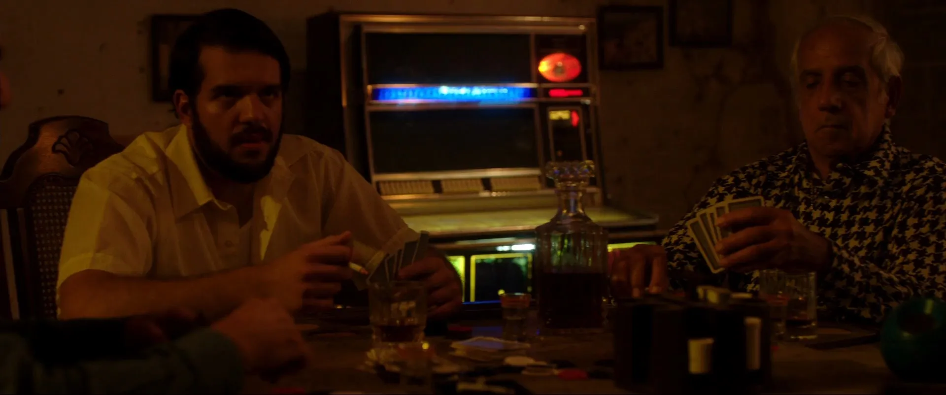 Empire State 2013 Hindi Dual Audio 720p HDRip [950MB] Screenshot